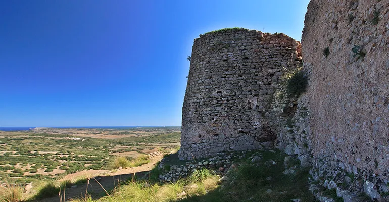 castillo sant agueda menorca